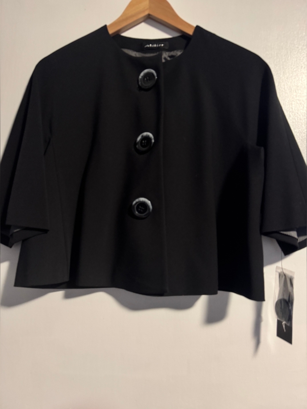 Atelier Sona Black Cropped Jacket